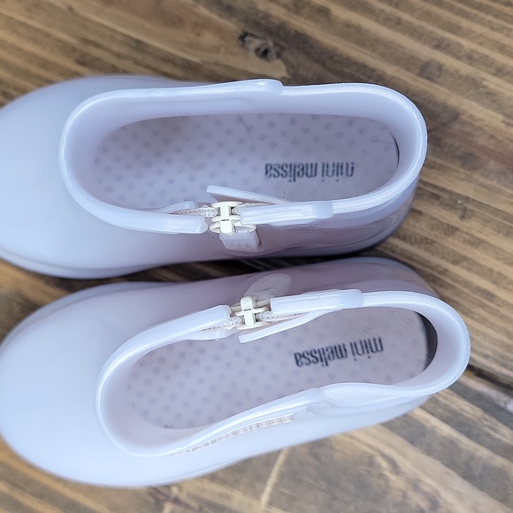 Mini Melissa. Opal Rain Boots. Size 9. Like New - Picture 5 of 8